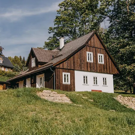 Chaloupka Dve Sestry Kořenov