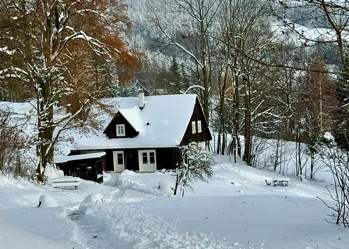 Chaloupka Dve Sestry